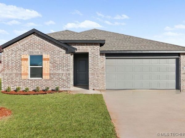 9921 E 135th Street S, Bixby, OK 74008