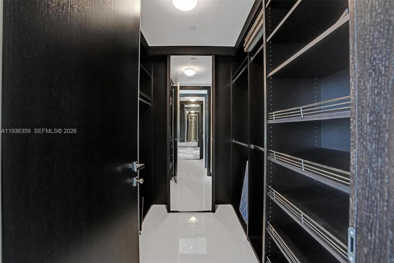 15811 Collins Ave, Unit 2201, Sunny Isles Beach, FL 33160 Photo