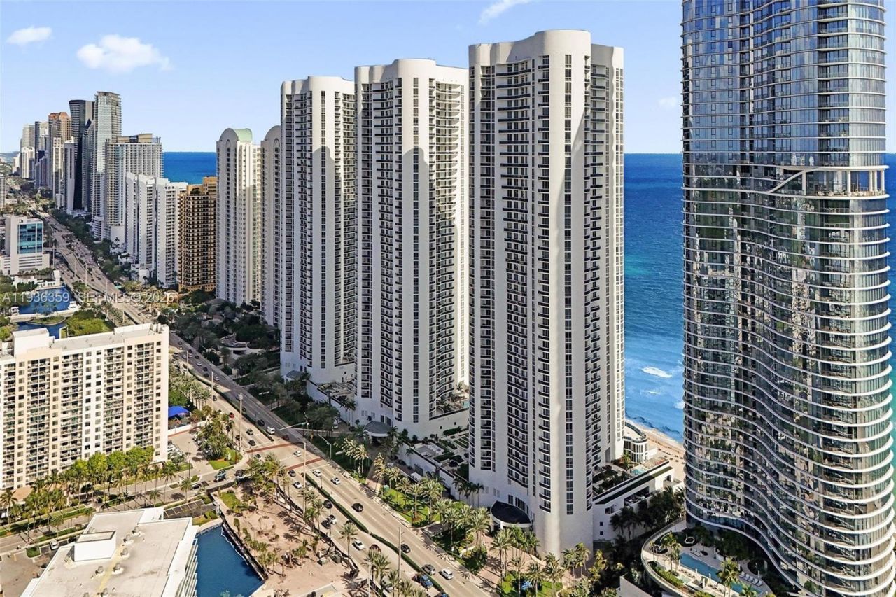 15811 Collins Ave, Unit 2201, Sunny Isles Beach, FL 33160 Photo