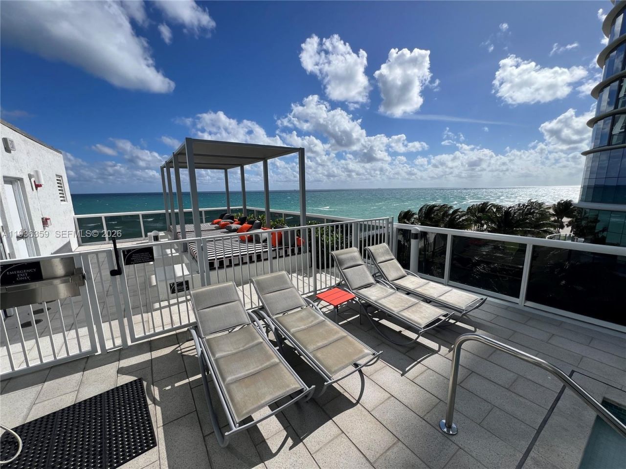 15811 Collins Ave, Unit 2201, Sunny Isles Beach, FL 33160 Photo