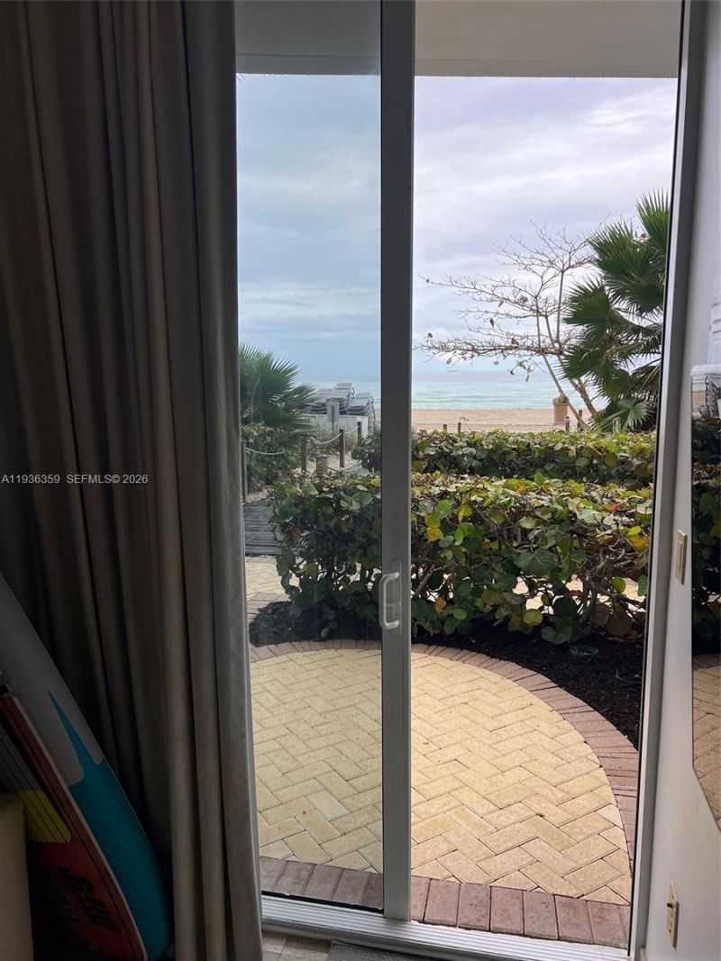 15811 Collins Ave, Unit 2201, Sunny Isles Beach, FL 33160 Photo