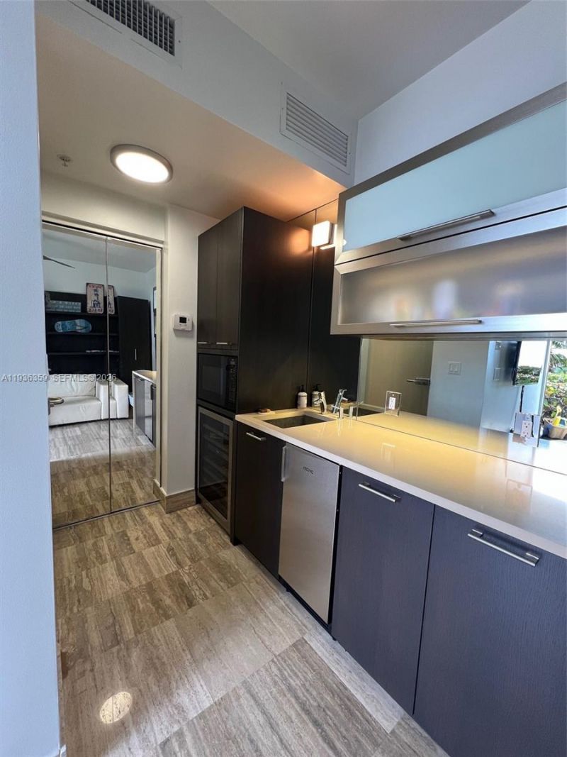 15811 Collins Ave, Unit 2201, Sunny Isles Beach, FL 33160 Photo