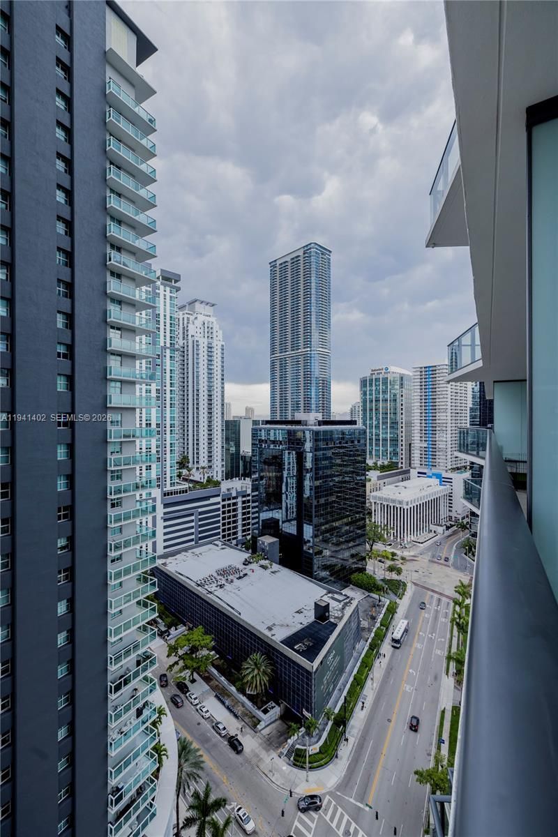 1300 S Miami Ave, Unit 2210, Miami, FL 33130 Photo