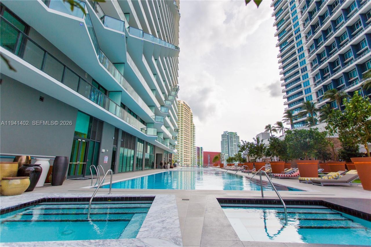 1300 S Miami Ave, Unit 2210, Miami, FL 33130 Photo