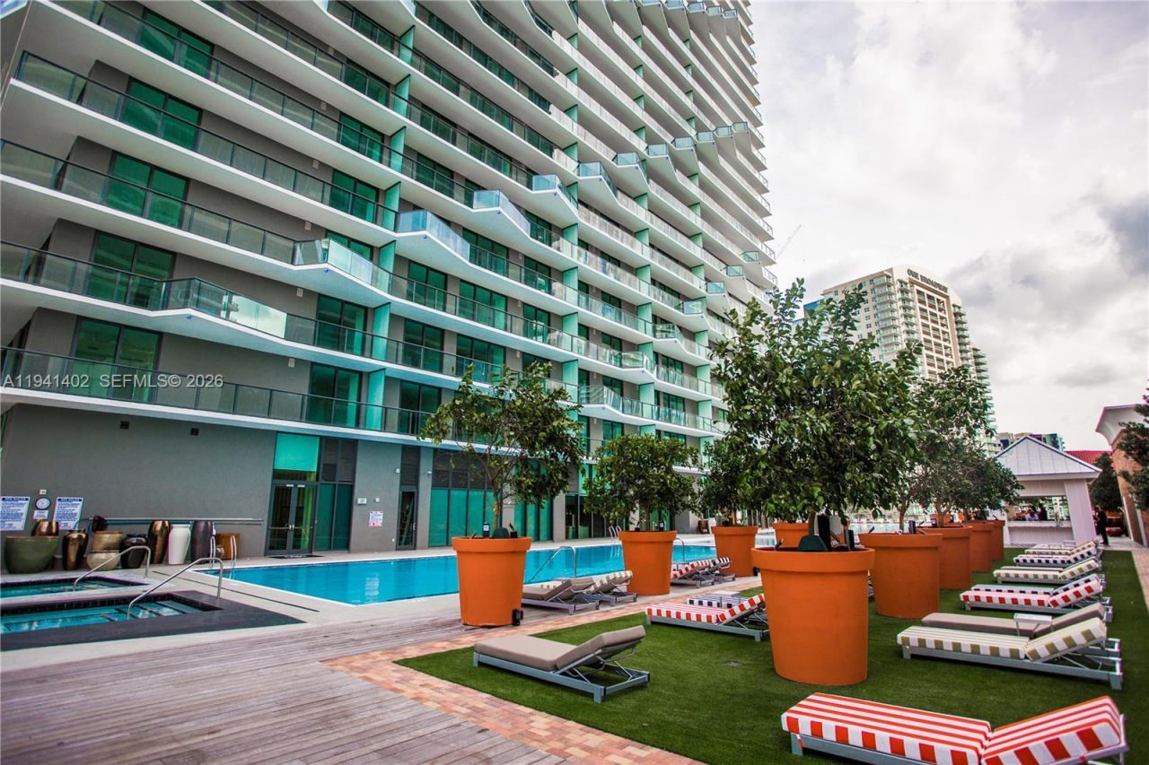 1300 S Miami Ave, Unit 2210, Miami, FL 33130 Photo