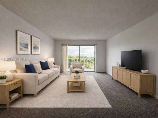 492 NW 165th St Rd, Unit C-611, Miami, FL 33169