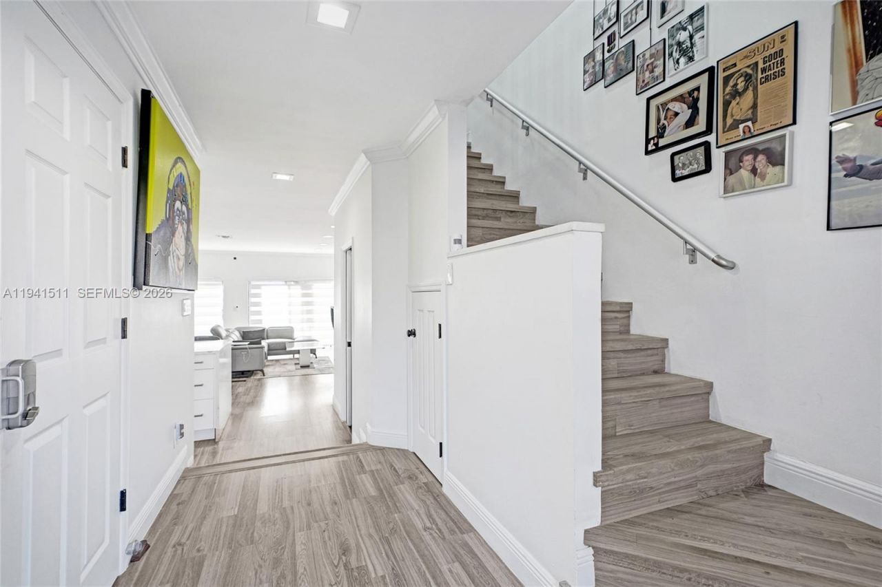 21150 Jib Ct, Unit J12, Aventura, FL 33180 Photo