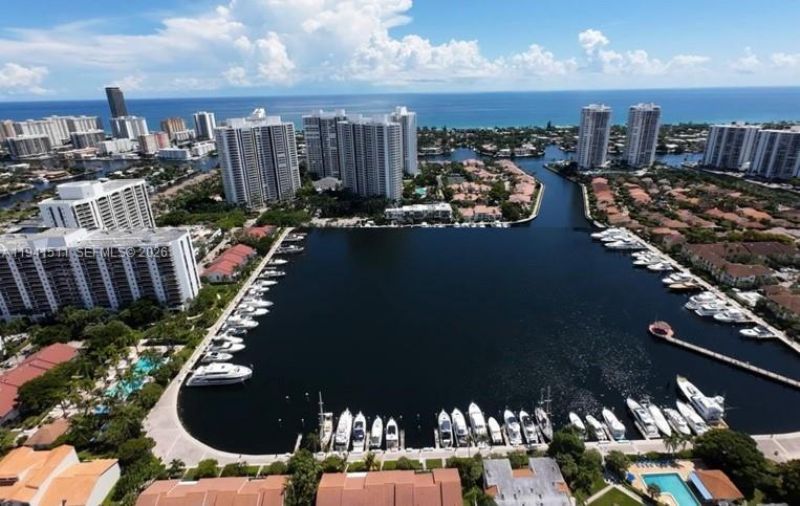 21150 Jib Ct, Unit J12, Aventura, FL 33180 Photo