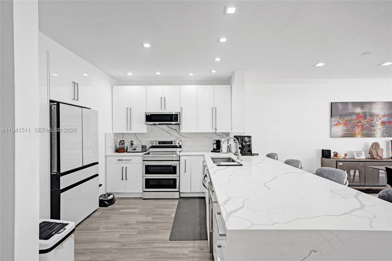 21150 Jib Ct, Unit J12, Aventura, FL 33180 Photo