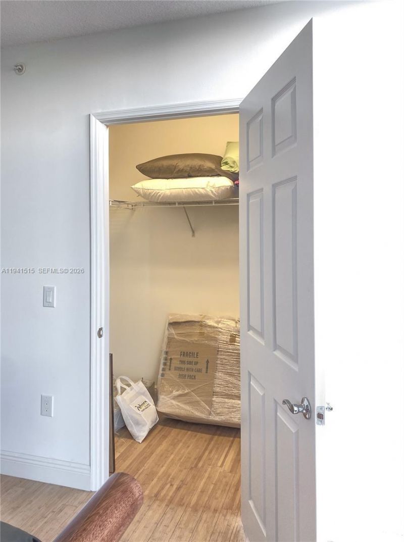 3370 NE 190, Unit 615, Aventura, FL 33180 Photo