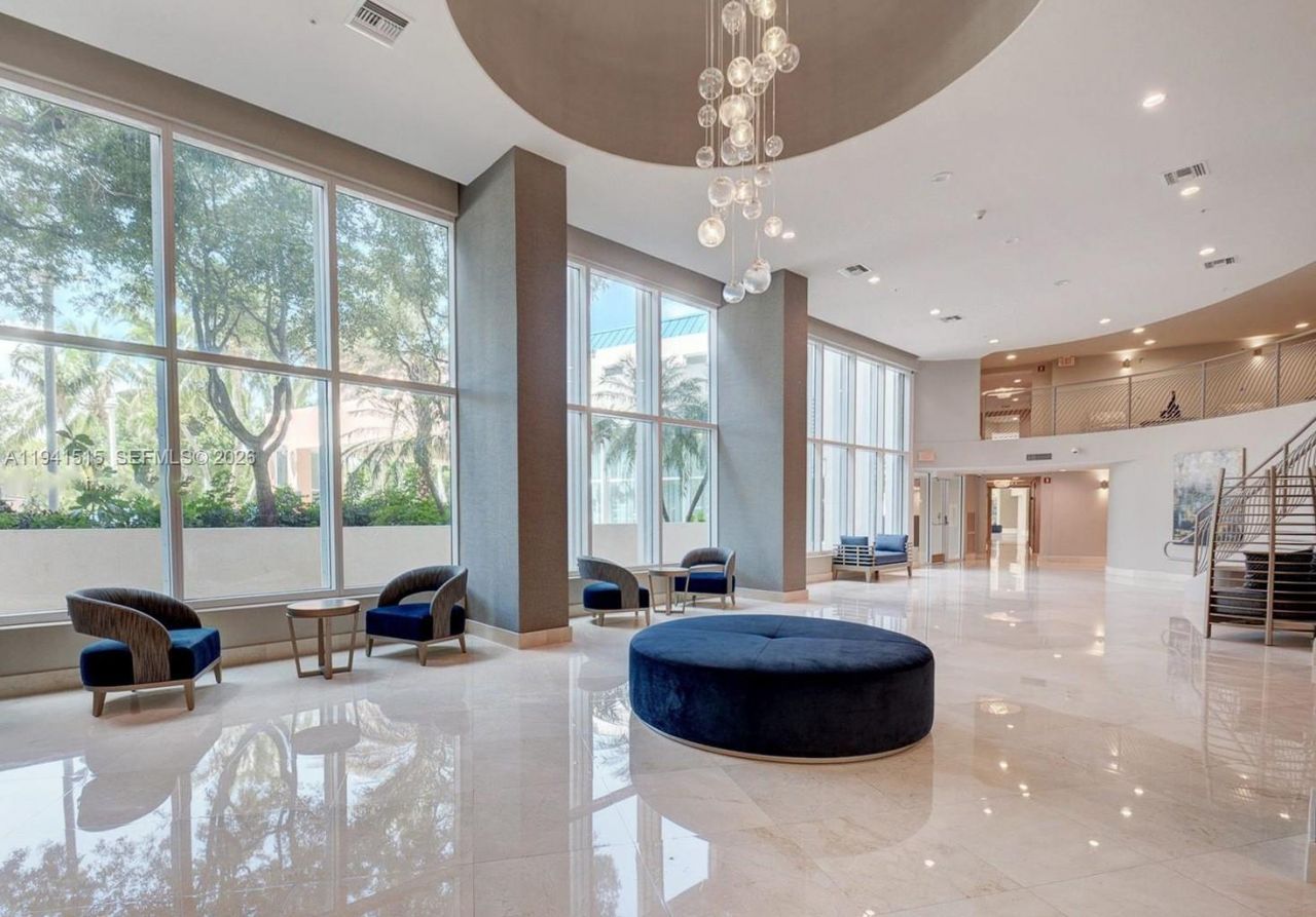 3370 NE 190, Unit 615, Aventura, FL 33180 Photo