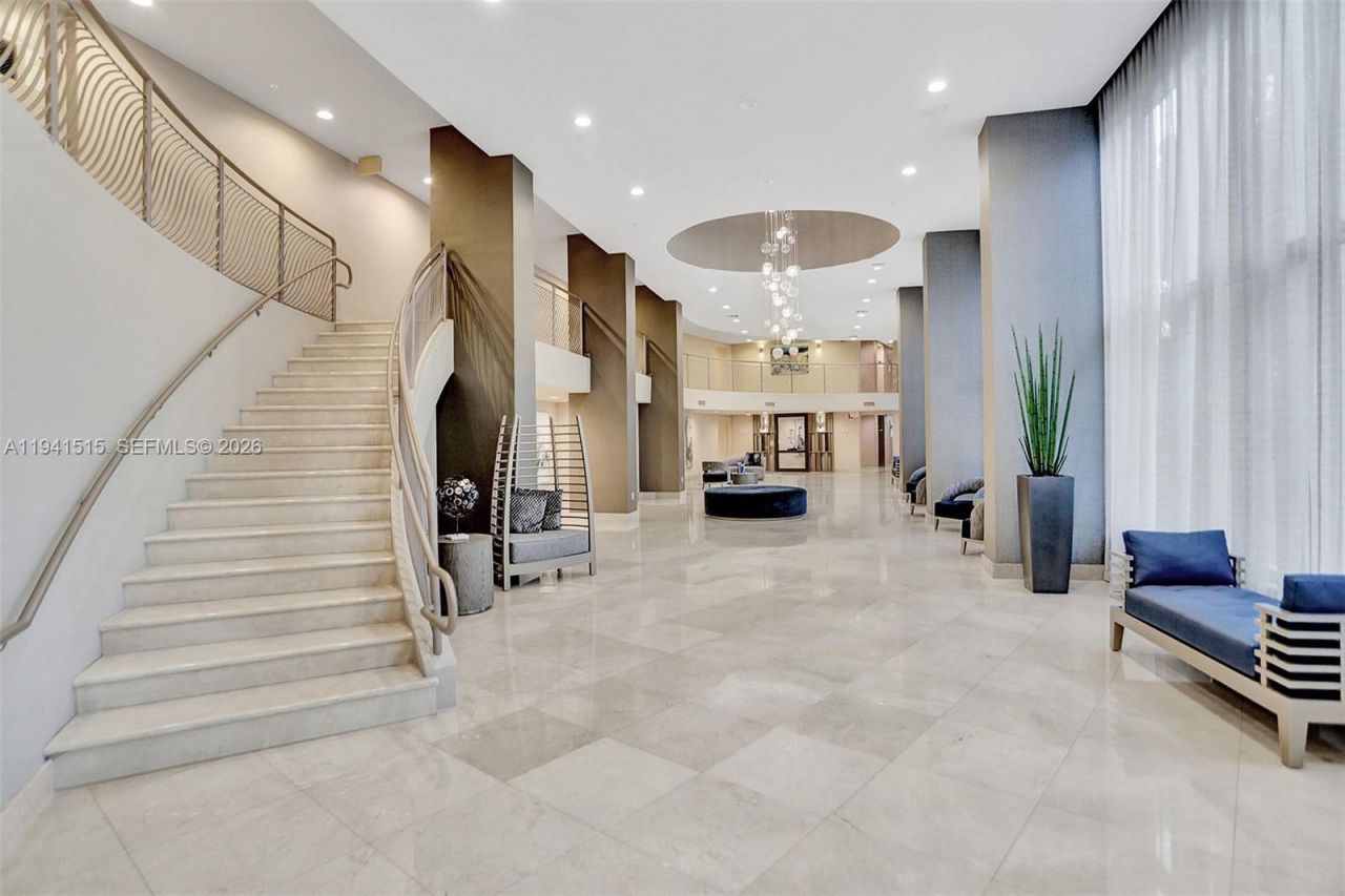 3370 NE 190, Unit 615, Aventura, FL 33180 Photo