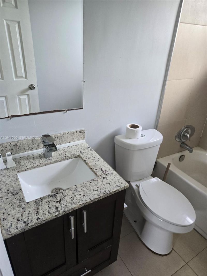 1420 NW 111th St, Miami, FL 33167 Photo