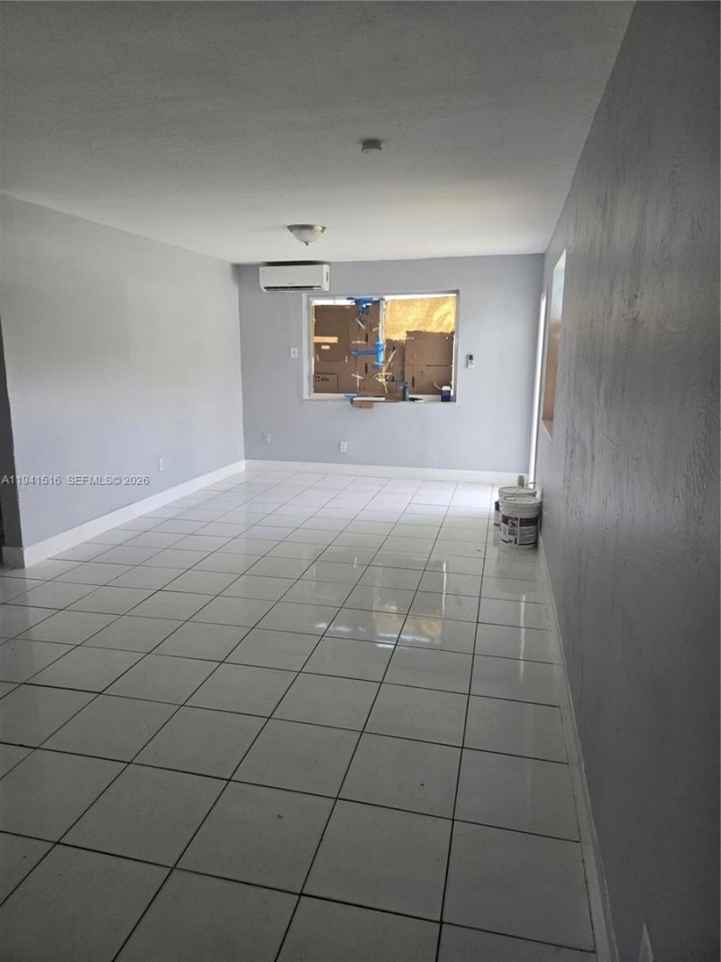 1420 NW 111th St, Miami, FL 33167 Photo