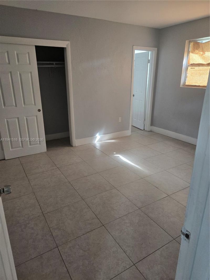 1420 NW 111th St, Miami, FL 33167 Photo