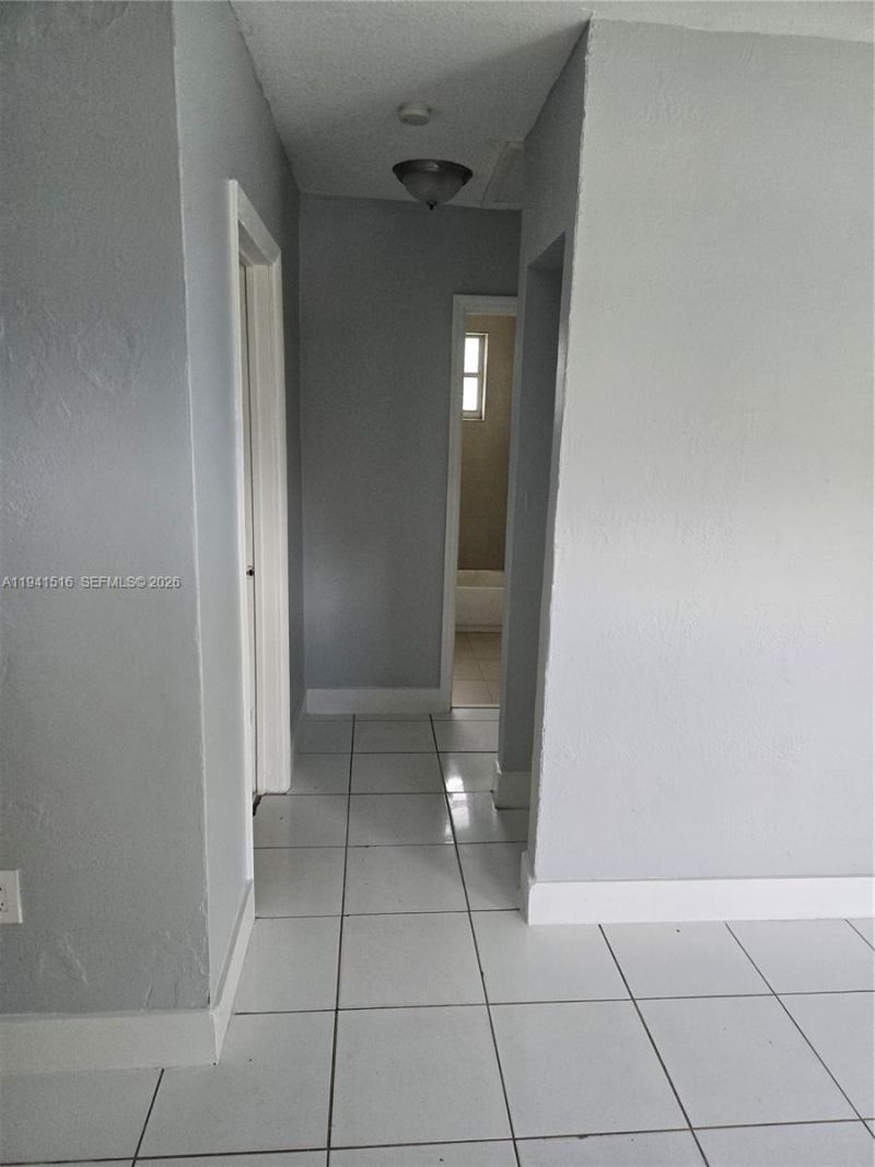 1420 NW 111th St, Miami, FL 33167 Photo