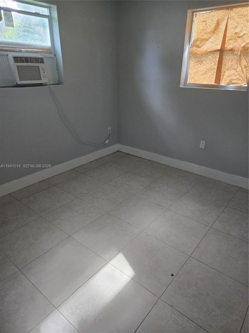 1420 NW 111th St, Miami, FL 33167 Photo