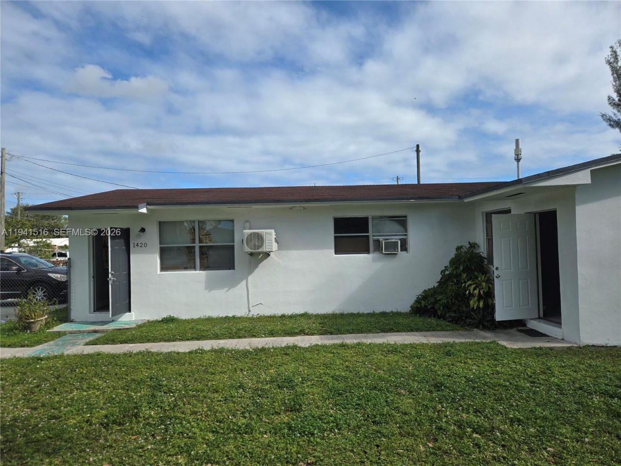 1420 NW 111th St, Miami, FL 33167 Photo