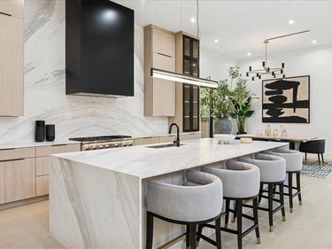 7111 Coronado Avenue, Dallas, TX 75214