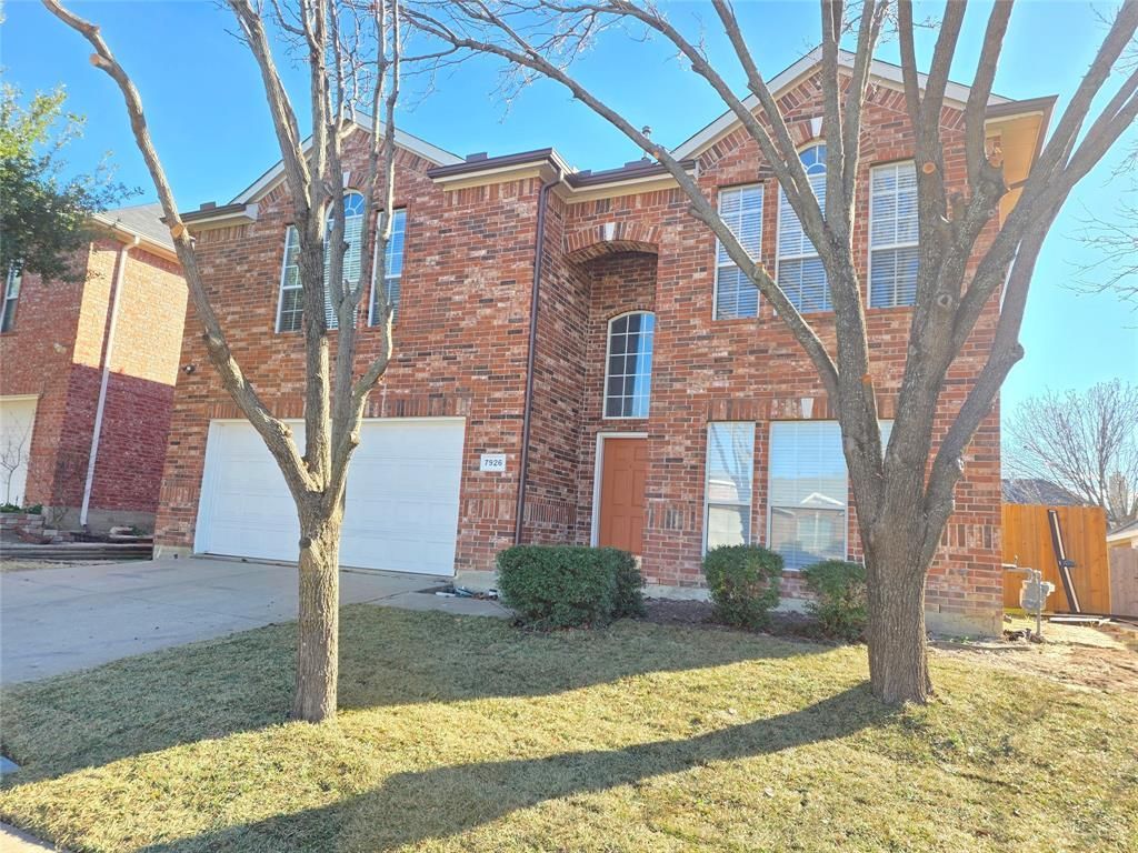 7926 Greengate Drive, Dallas, TX 75249 Main Photo