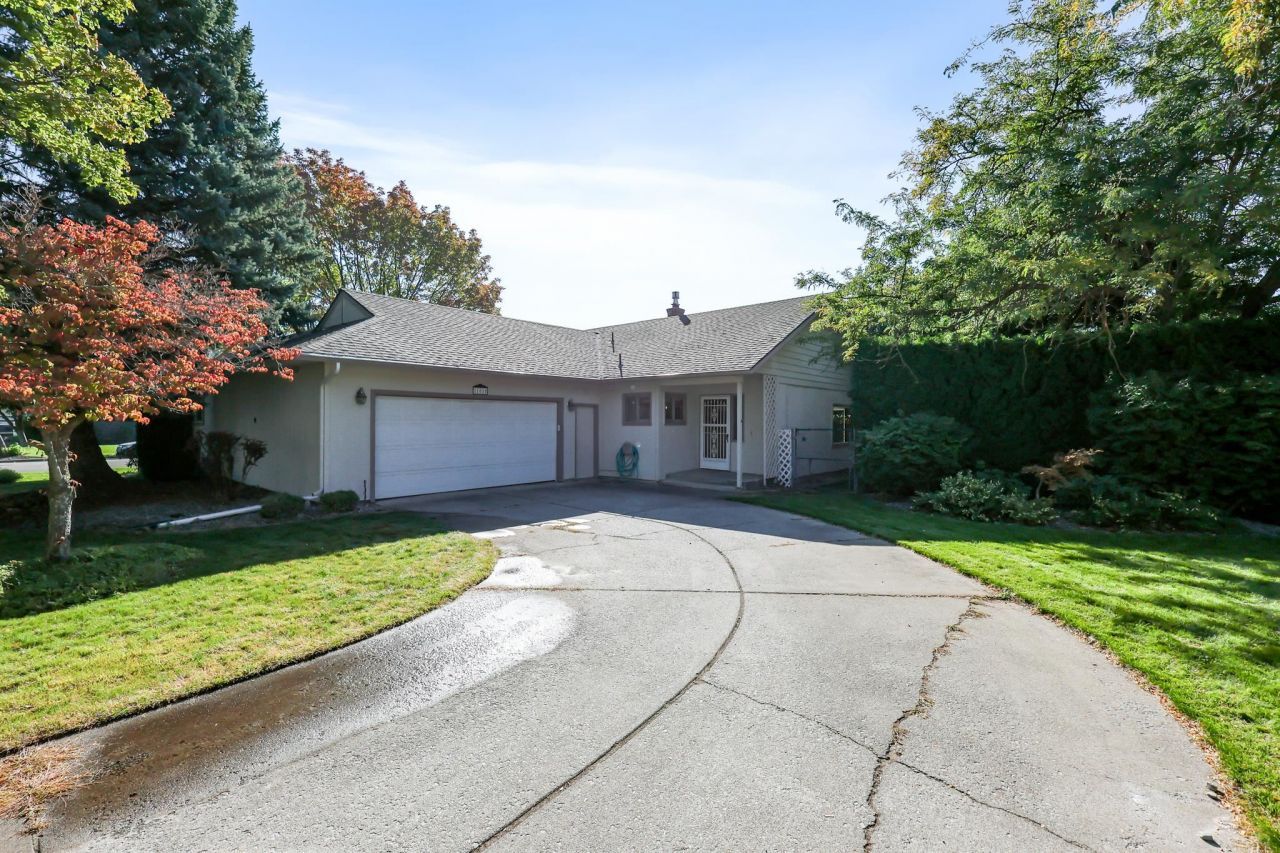 11610 E 37th Ave, Spokane, WA 99206 Main Photo