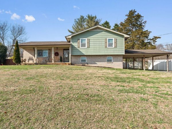 927 Tri Circle NE, Cleveland, TN 37312