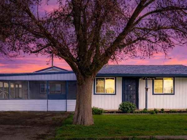 30000 Kasson Rd 1B26 S Redwood Dr, Tracy, CA 95304