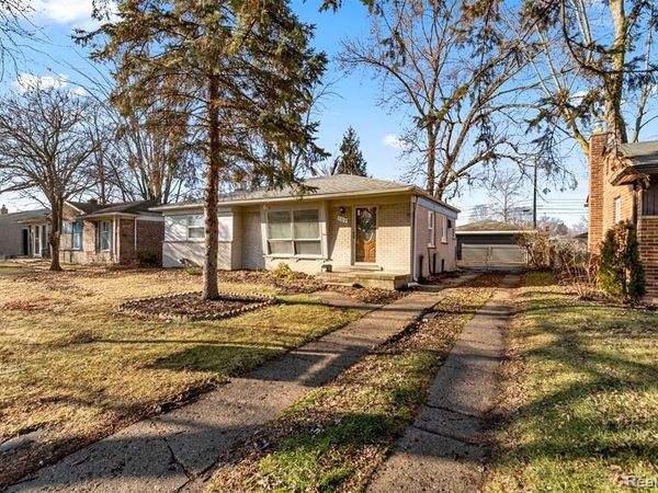 9319 Merriman Road, Livonia, MI 48150