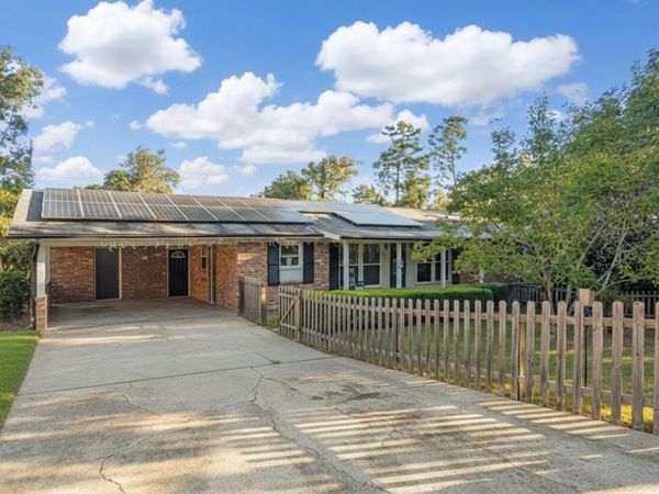 2306 Delgado Drive , Tallahassee, FL 32304