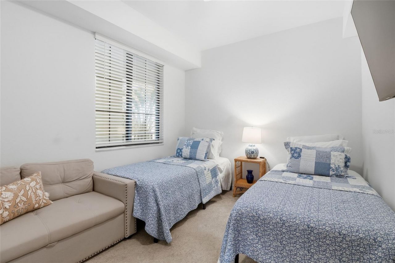 18028 Gawthrop Drive, Unit 202, Bradenton, FL 34211 Photo