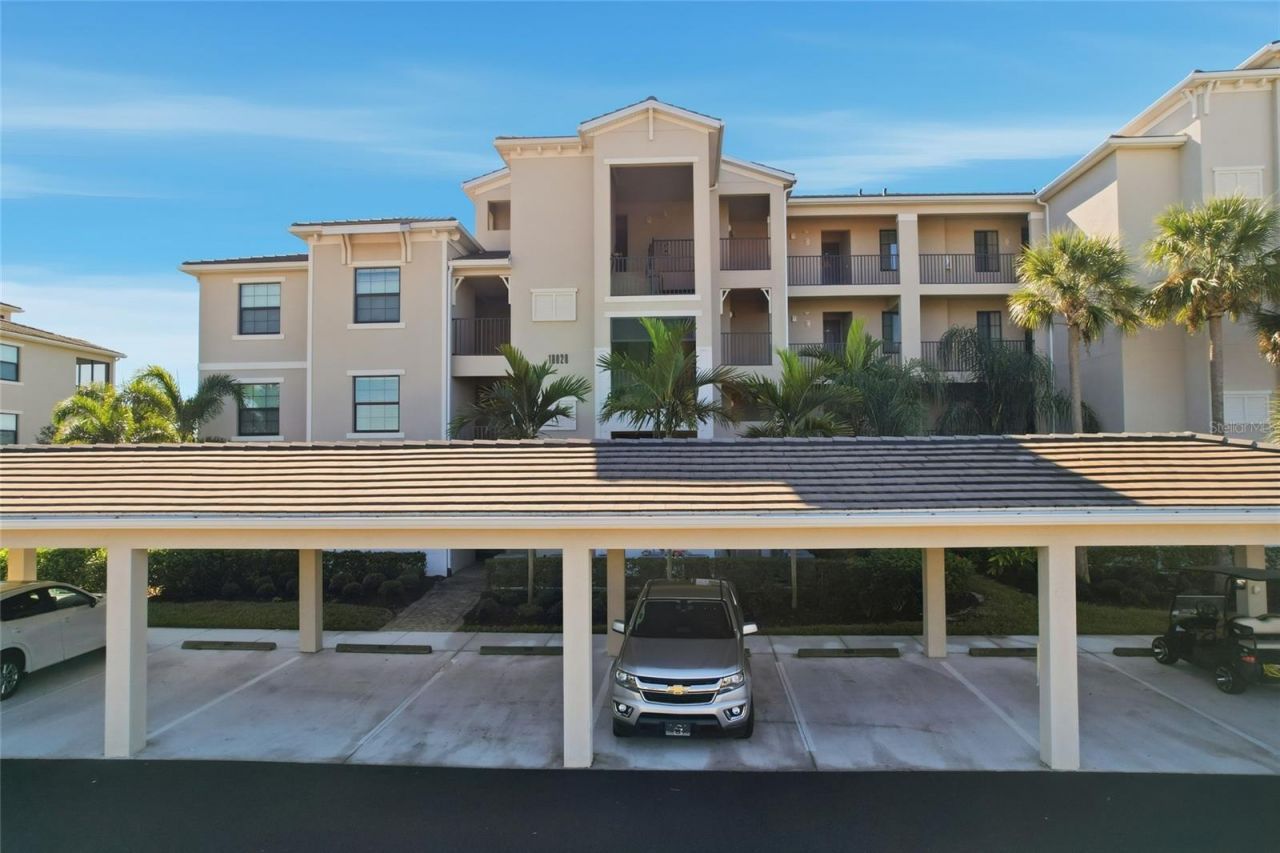 18028 Gawthrop Drive, Unit 202, Bradenton, FL 34211 Photo