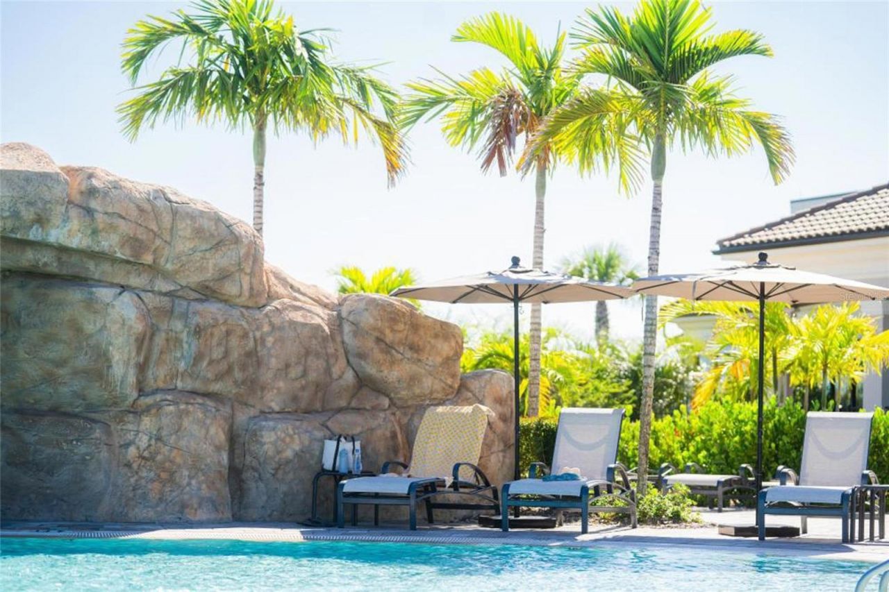 18028 Gawthrop Drive, Unit 202, Bradenton, FL 34211 Photo