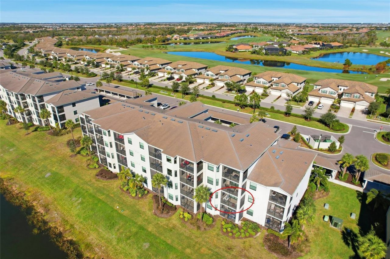 18028 Gawthrop Drive, Unit 202, Bradenton, FL 34211 Photo