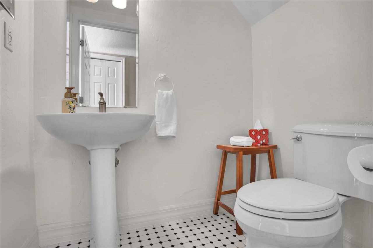 2536 Eagles Crossing Drive, Clearwater, FL 33762 Photo