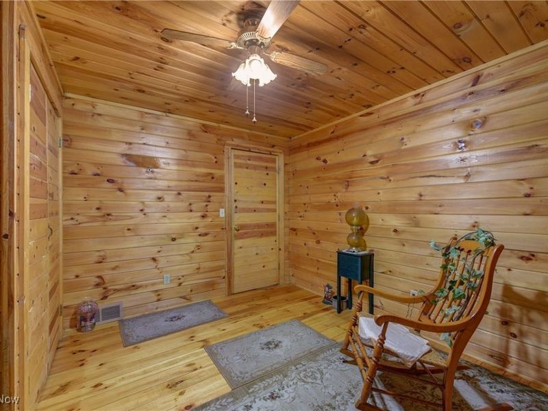 49215 Whittlesey Road, Amherst, OH 44001 Photo 22