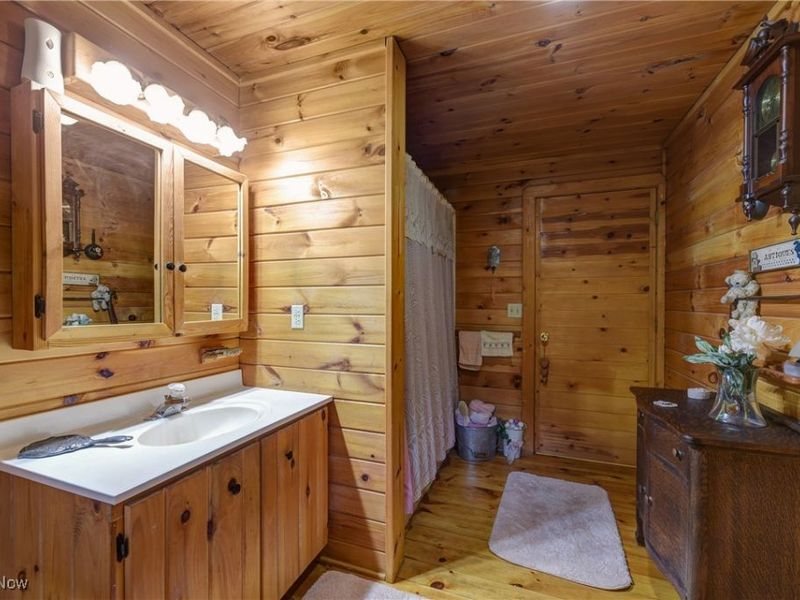 49215 Whittlesey Road, Amherst, OH 44001 Photo 25