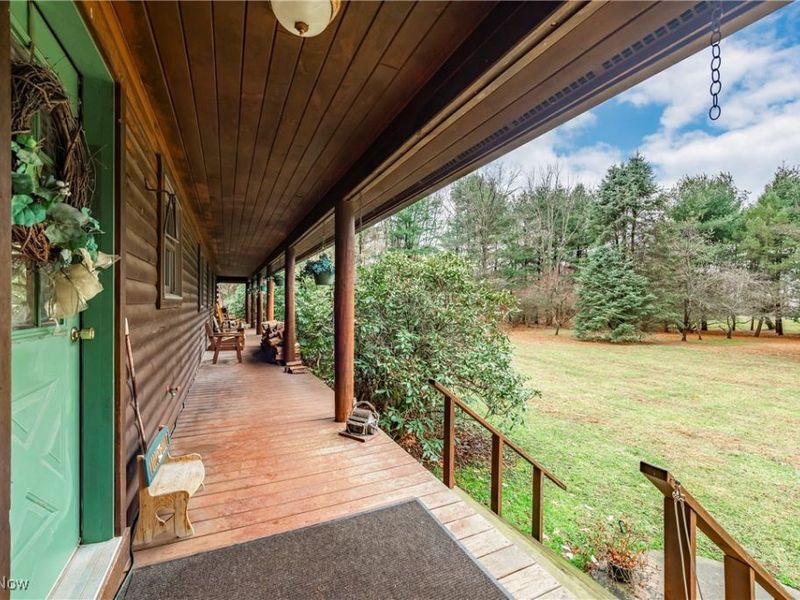 49215 Whittlesey Road, Amherst, OH 44001 Photo 6