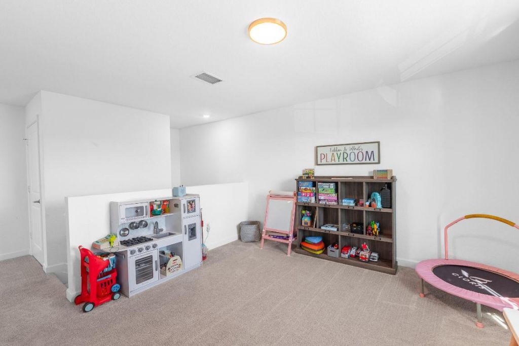 6300 NW Leafmore Lane, Port Saint Lucie, FL 34987 Photo