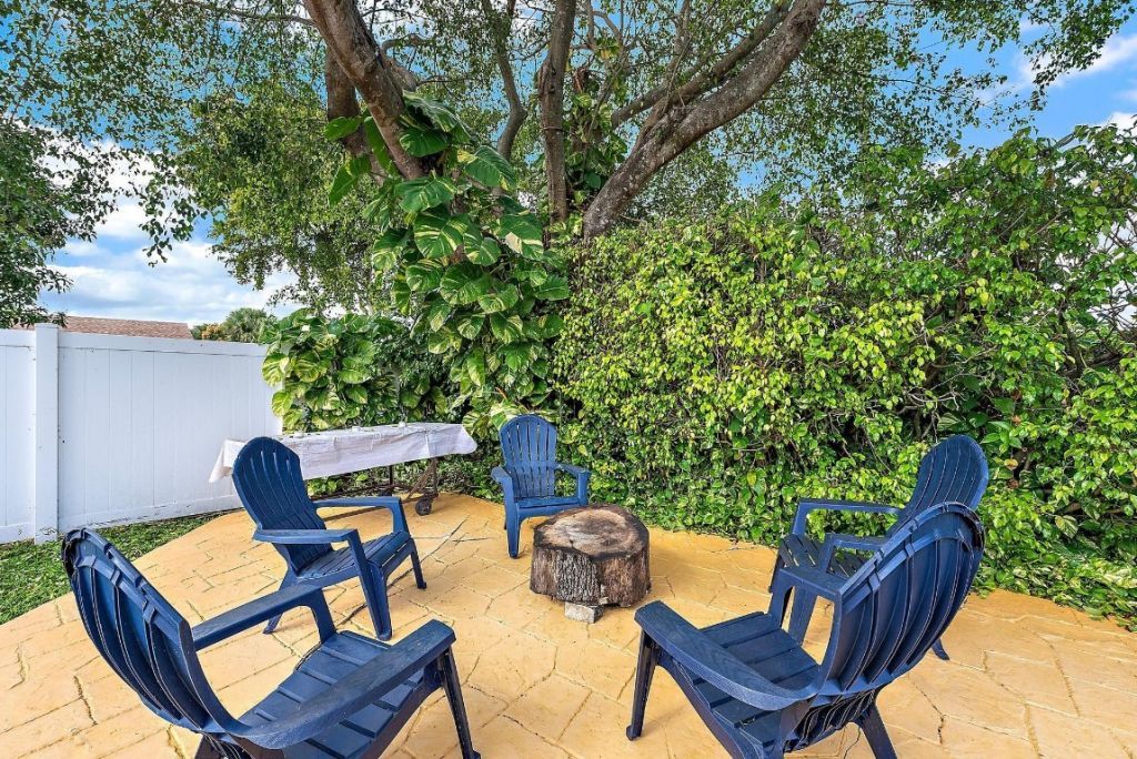 8443 Garden Gate Place, Boca Raton, FL 33433 Photo