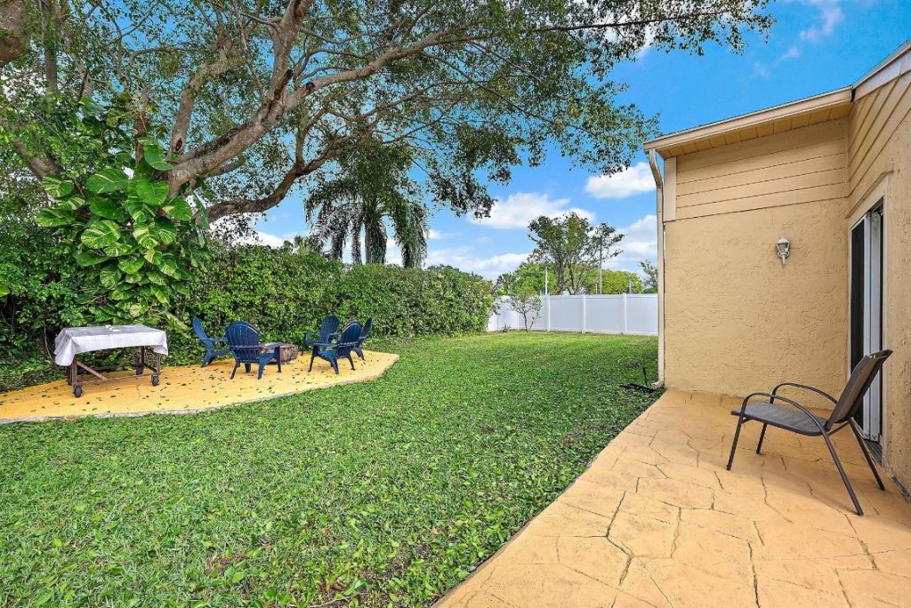 8443 Garden Gate Place, Boca Raton, FL 33433 Photo