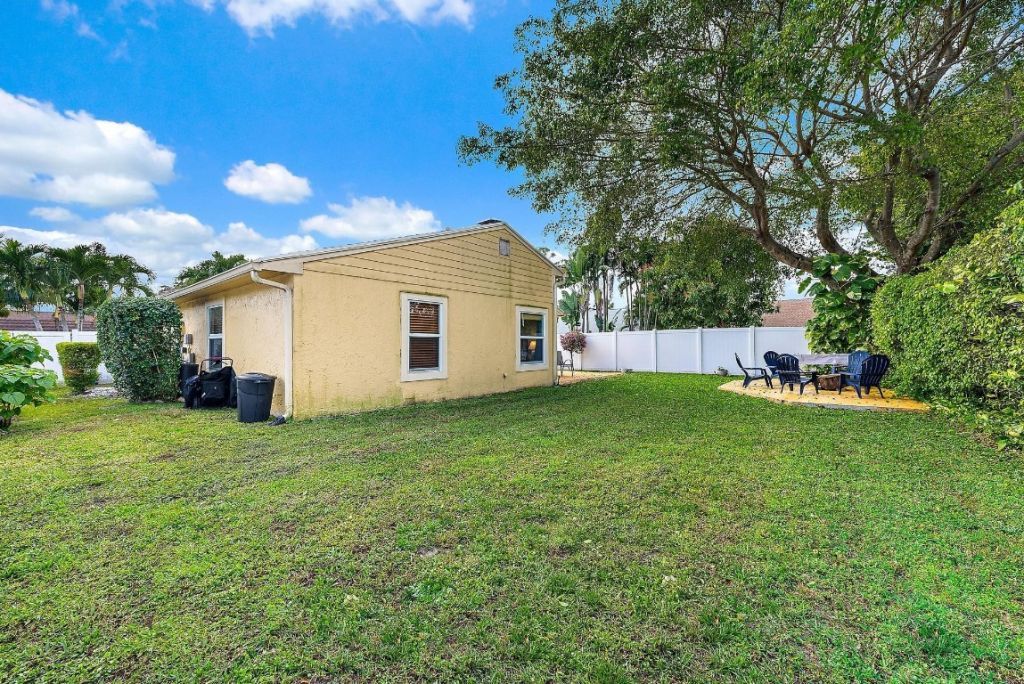 8443 Garden Gate Place, Boca Raton, FL 33433 Photo