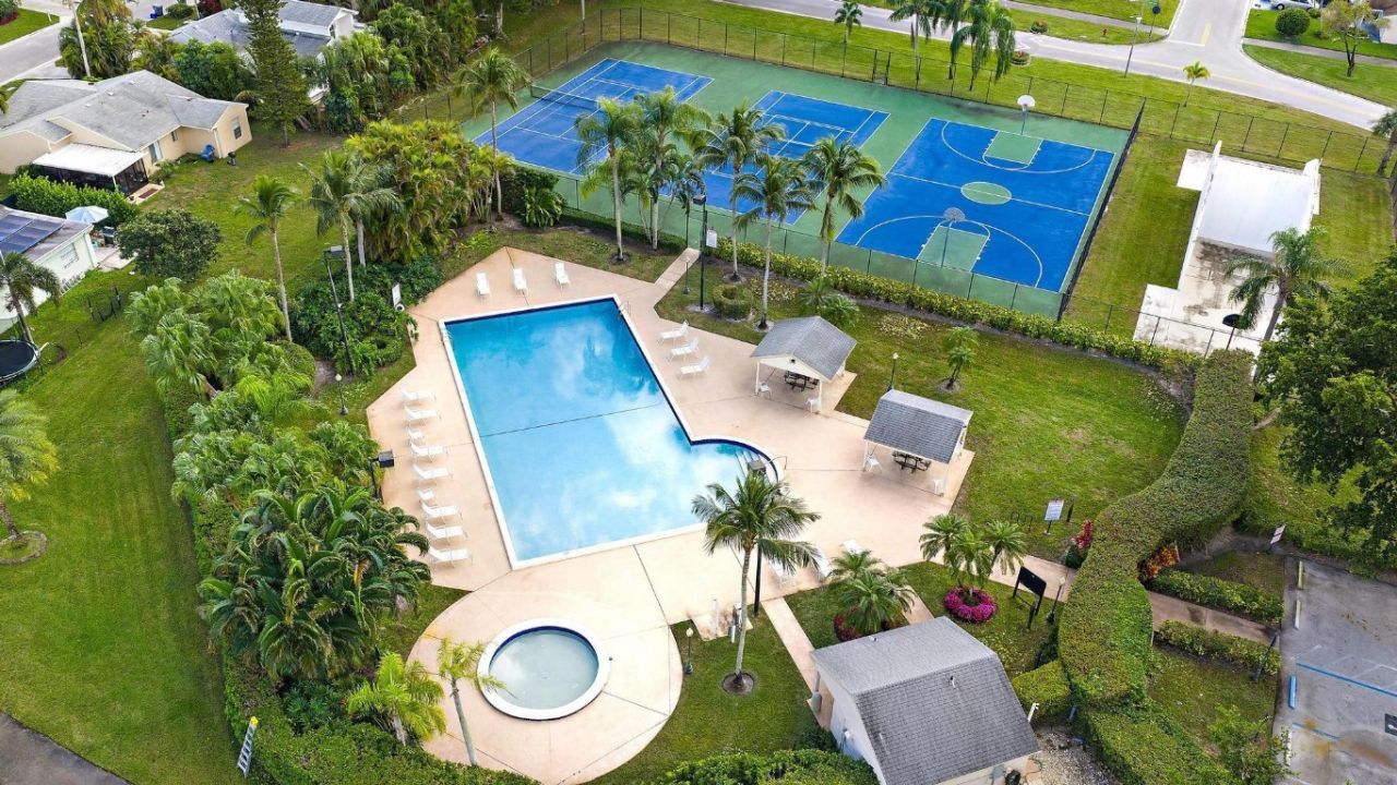 8443 Garden Gate Place, Boca Raton, FL 33433 Photo