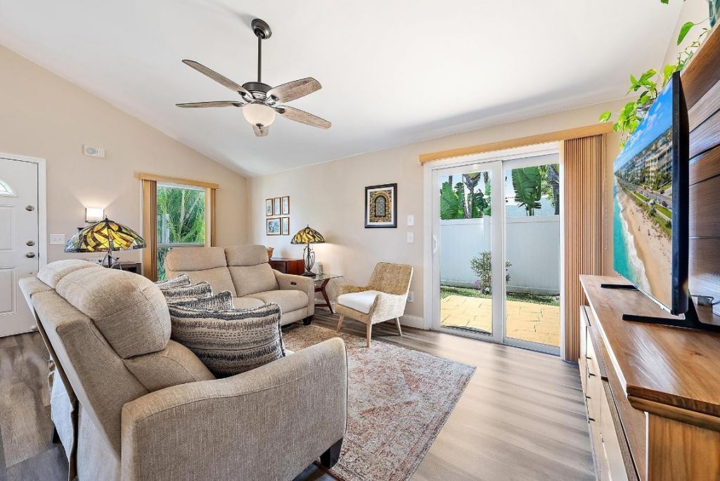 8443 Garden Gate Place, Boca Raton, FL 33433 Photo