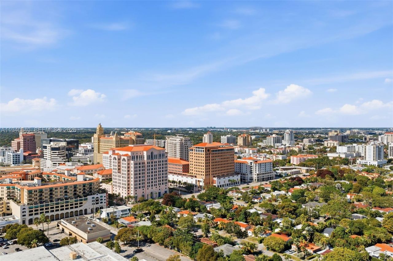 3681 SW 21st St, Miami, FL 33145 Photo