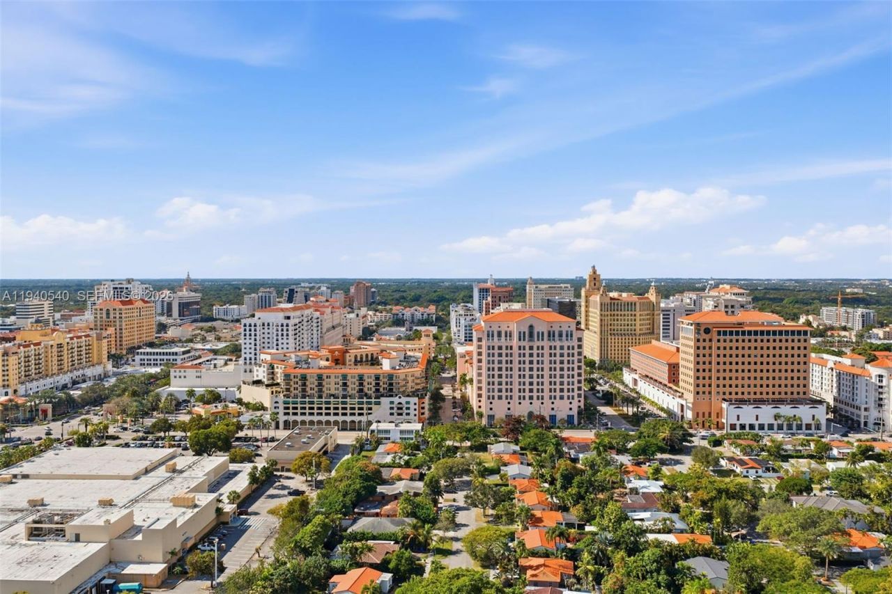 3681 SW 21st St, Miami, FL 33145 Photo