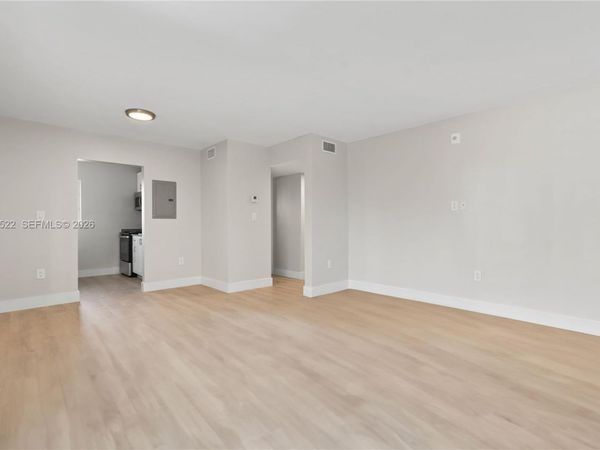 1101 NE 80th St, Unit 107, Miami, FL 33138