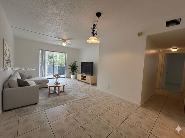 4354 NW 9th Ave, Unit 12-1C, Deerfield Beach, FL 33064