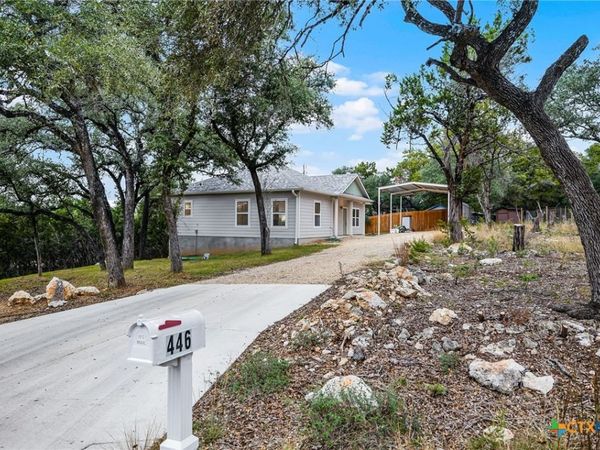 446 W Overlook Drive, Canyon Lake, TX 78133