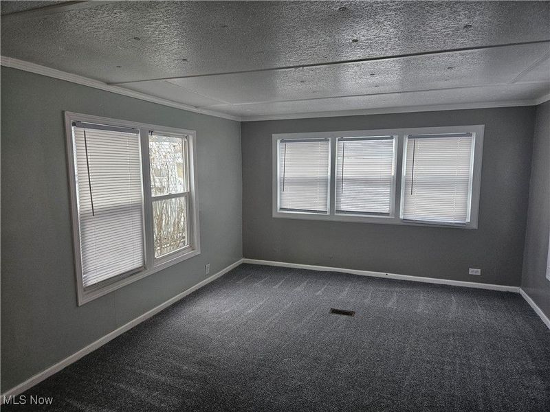 2305 E Waterloo Road, Akron, OH 44312 Photo 8