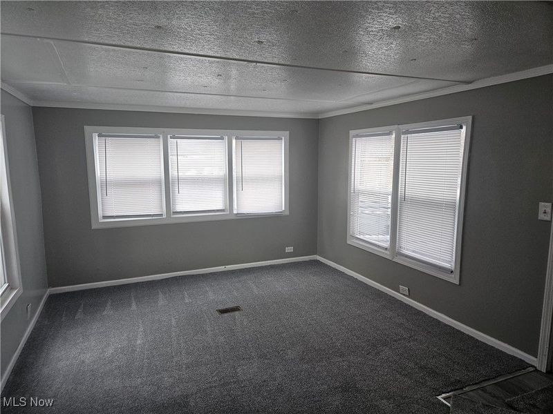 2305 E Waterloo Road, Akron, OH 44312 Photo 9